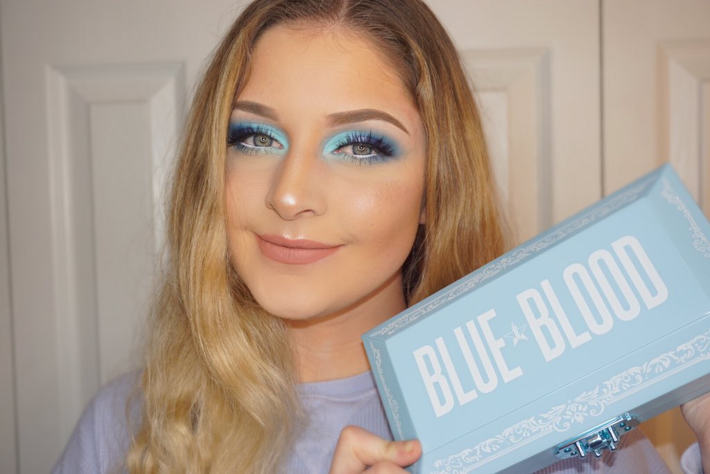 Alyssa_Habig's tweet photo. B L U E  B L O O D🥶💎🌀💙
Is my look @JeffreeStar approved?

#bluebloodpalette #JeffreeStarCosmetics https://t.co/Ac7hQQgczY
