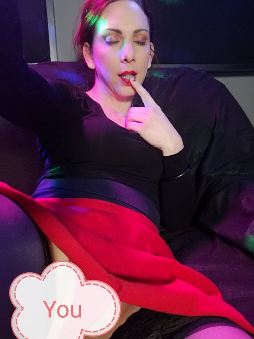 Next week I will be on live on chaturbate Monday, (Wednesday) and Friday!  ?
I hope I see you there ?
