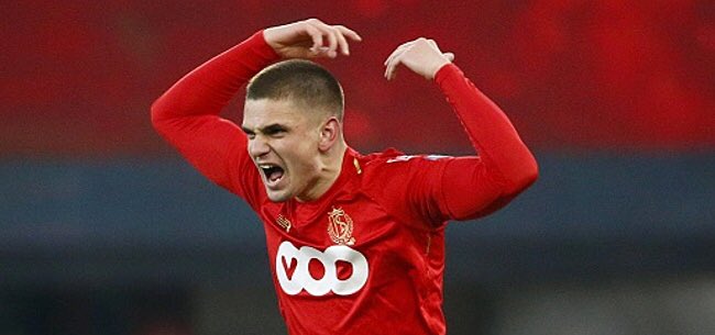 standard_bel's tweet photo. Razvan #Marin,
Merci pour ces 2 années, on est triste mais très fier d’avoir eu un joueur comme toi. Mentalité, professionnalisme, talent, humilité ... Il te reste 8 matchs sous nos couleurs, essayons de finir en beauté ensemble ... 🙌🏼❤️ #StandardBoy
MERCI @Marin__Razvan ❤️1️⃣8️⃣ https://t.co/3QUQ04yf0u