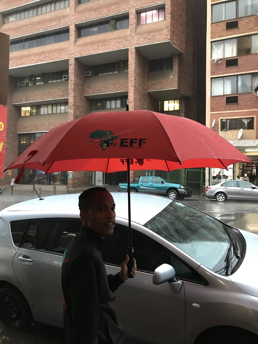 RamaboduObakeng's tweet photo. #EEFRedFriday @GautengEFF https://t.co/Yg63dps1Gv
