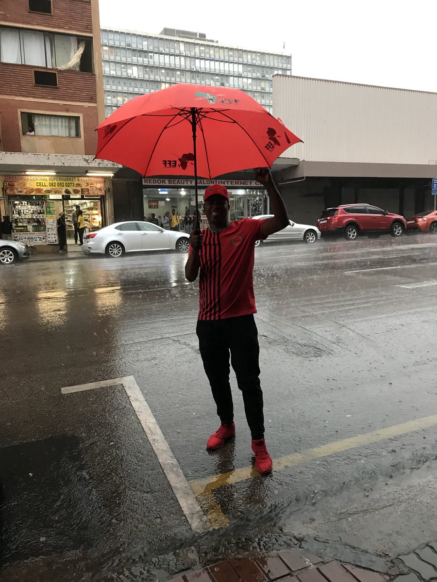 RamaboduObakeng's tweet photo. #EEFRedFriday @GautengEFF https://t.co/Yg63dps1Gv