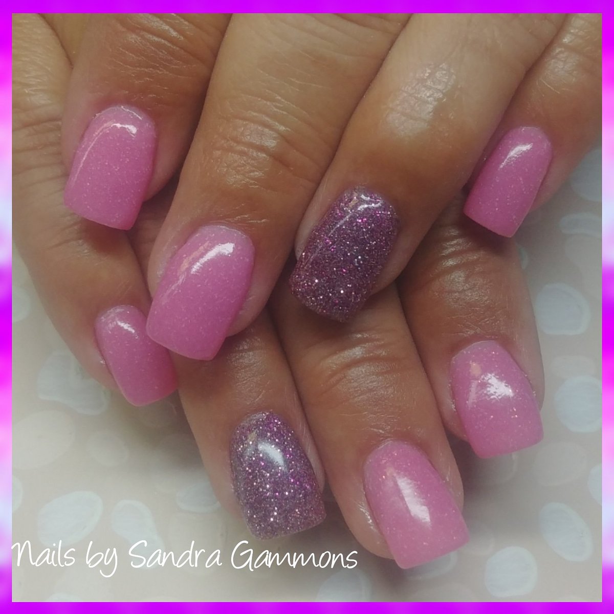 SandraVBeauty's tweet photo. SNS DIP with extensions! Long lasting, added durability! $35 natural nails/$45 added length. 623-388-6306! .
#nails #nailporn #nailartaddict #spring #snsnails #dip #dippowder #dipnails #glendale @MBSalonAz #michellesbeautique #april #glendaleaz #beautybloggers #blogger #grind https://t.co/ecupkXTpA8