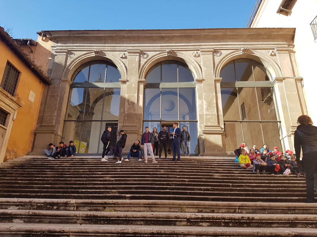 fmdigitale's tweet photo. Quarto e ultimo giorno #RomeCup2019. Oggi siamo nella Sala della protomoteca #Campidoglio @Roma. Gli sfidanti si stanno allenando per le esibizioni finali e per i premi #FedericoMattagno per i #ContestCreativi e i team per #RoboCupJunior e #TrofeoInternazionaleCittàdiRoma https://t.co/9aBvWJokB6