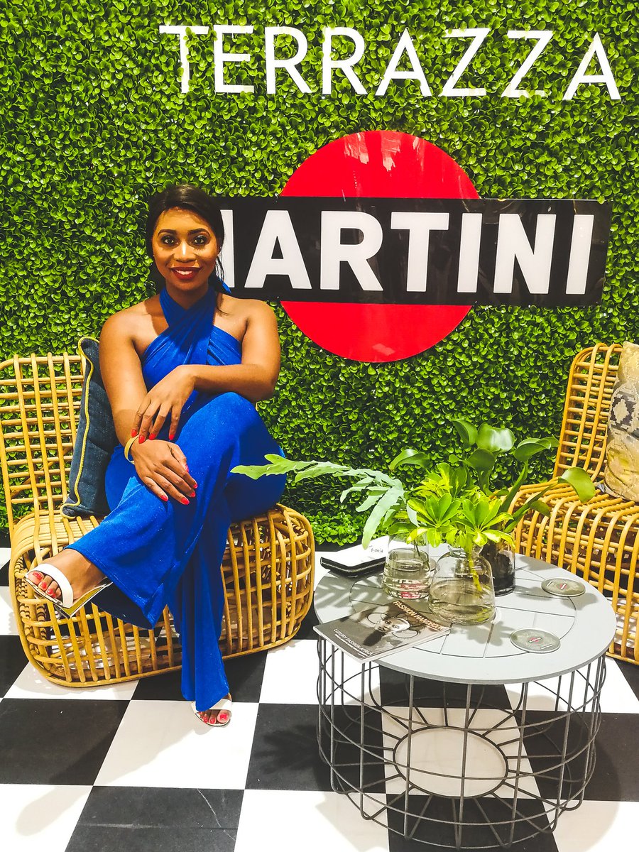 Kamo_Moth's tweet photo. Out and about to celebrate African Luxury and 70 years of Italian Fashion🖤  

Also shout out @gertjohan for always killing the game! 

#AboutLastNight #SAFW19 #MartiniTime https://t.co/xq8vcaZ4Iy