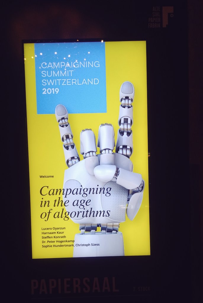 luceritooyarzun's tweet photo. We've got kick off at #CSCH19! And looks like Stephen #Klapproth will be a fascinating host to explore which kind of message moves what kind of people! https://t.co/OyeiOufbry