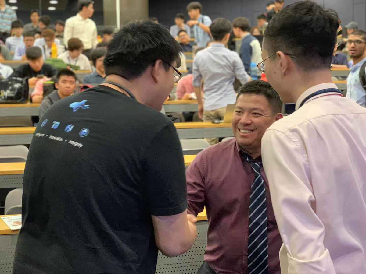 Hacker Panda begin our first step in Asia Pacific University of Technology &amp; Innovation (APU). We have 150 students with us to grow better knowledge in blockchain and they like to learn more! 

#FiiiPay #FiiiPOS #Blockchain #blockchaintalk #campustour #APU