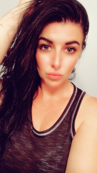 1...2...CHECK✔️✔️✔️ Still beautiful ‼️🔙🔛🔝 ❗️THE 🔚‼️ https://t.co/g4DrtLvJD2<a href="/tag/mvsales"class="tags"><span>#mvsales</span></a>