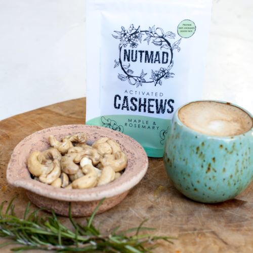 These activated cashews with maple & rosemary have been shortlisted for the @UKWomensHealth Food Awards 2019. So exciting! Please keep your fingers crossed 🤞🏼🤞🏼🤞🏼