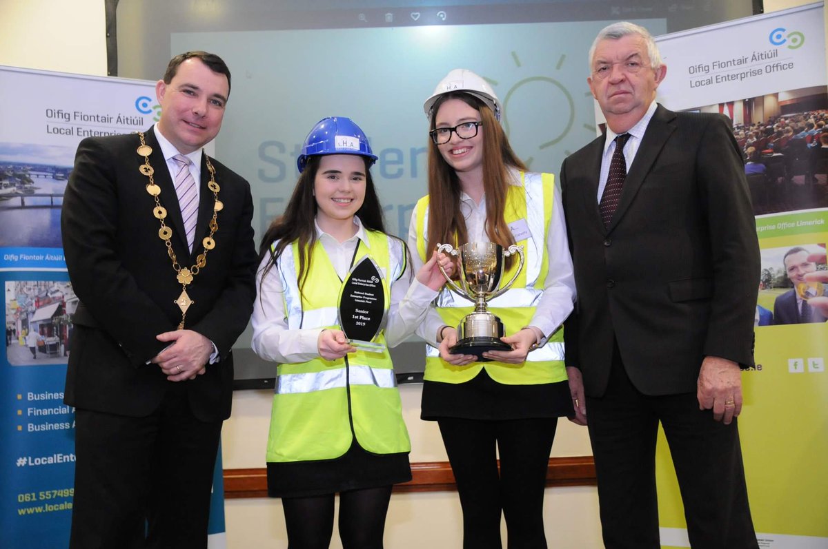 SafetyHarnessA1's tweet photo. Some lovely photos from last weeks @StudentEntProg Limerick regional final😁 
@leo_limerick https://t.co/kUFm2domeW