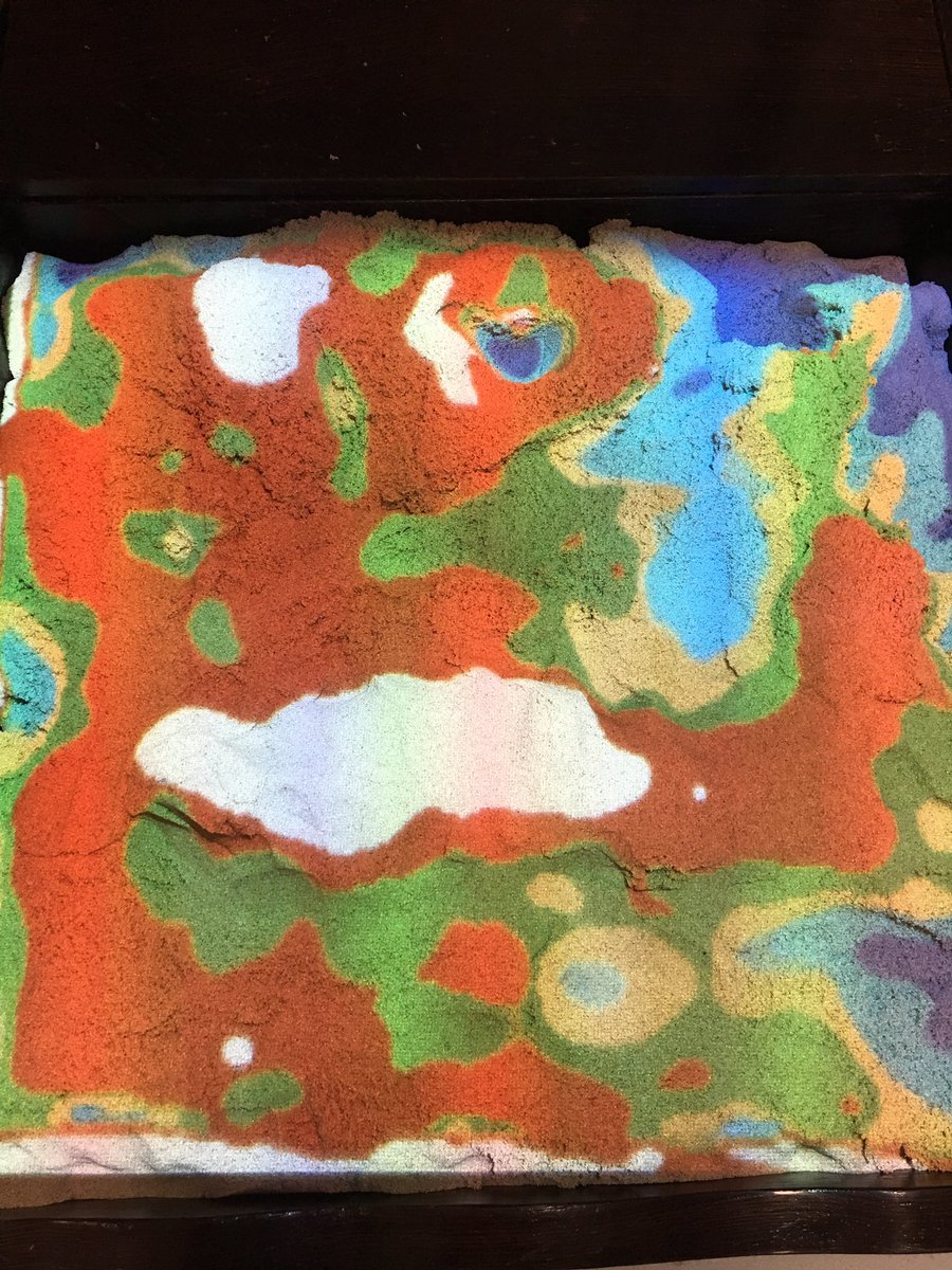 Belle découverte au salon Pro Digital Health : Inner Garden pour réduire l’anxiété ou le stress. <a href="/UlloWorld/">Ullo</a> <a href="/ProDigitHealth/">Pro Digital Health</a>
Découvrez en vidéo leur concept: 
m.youtube.com/watch?v=6ifmH1…