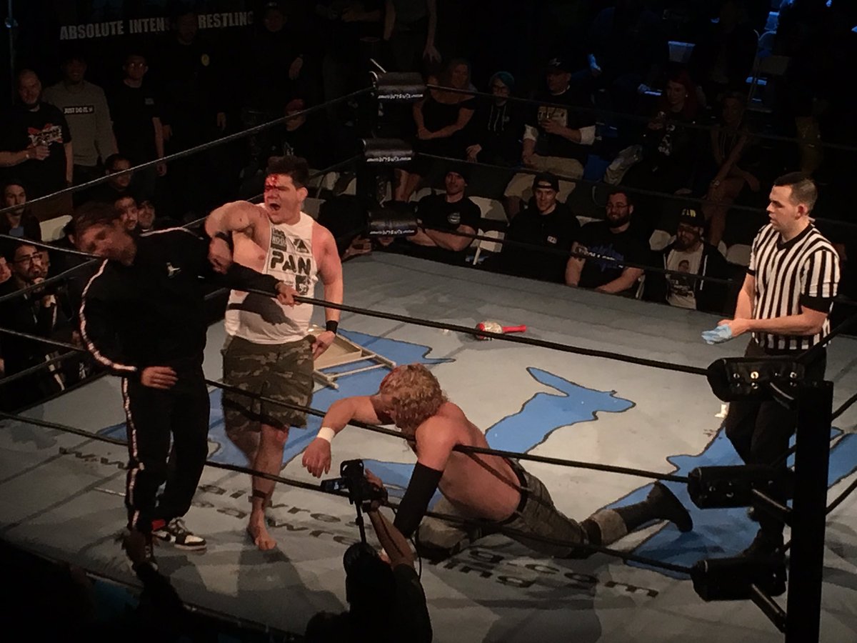 DD_Amy_Mylie's tweet image. #SubmitOrSurrender @dgarrinibc @JoshuaBishop_ @WesBarkley #SlumberPartyMassacre