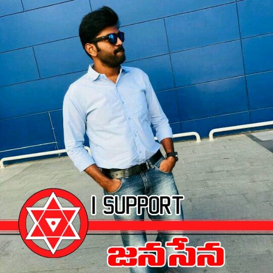Venkate44344724's tweet photo. #NewProfilePicj jai janasena 💪✊✊ https://t.co/jBXp5LiF47