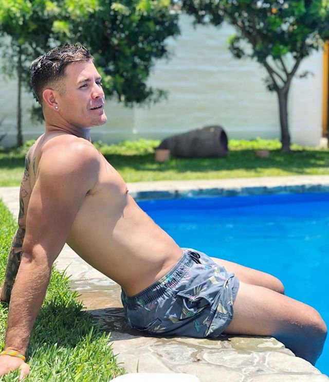 encuestasdeeeg's tweet photo. “EL REY DEL VERANO” Los 4 más votados pasan a las semifinales: @PanchitoR_ RT y FAV ➡ 50 puntos cada uno https://t.co/gD57C9fQM6