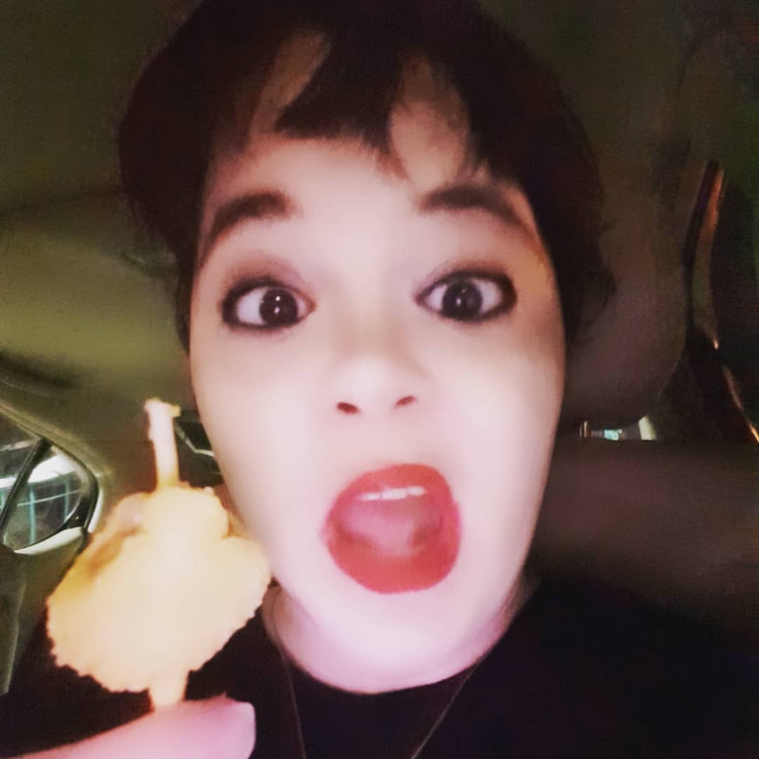 TinyBoxTink's tweet image. Welp my diet went out the window today. These #LemonCakePops at #Starbucks are actually really good. #fatkidproblems #foodporn #ommnomm