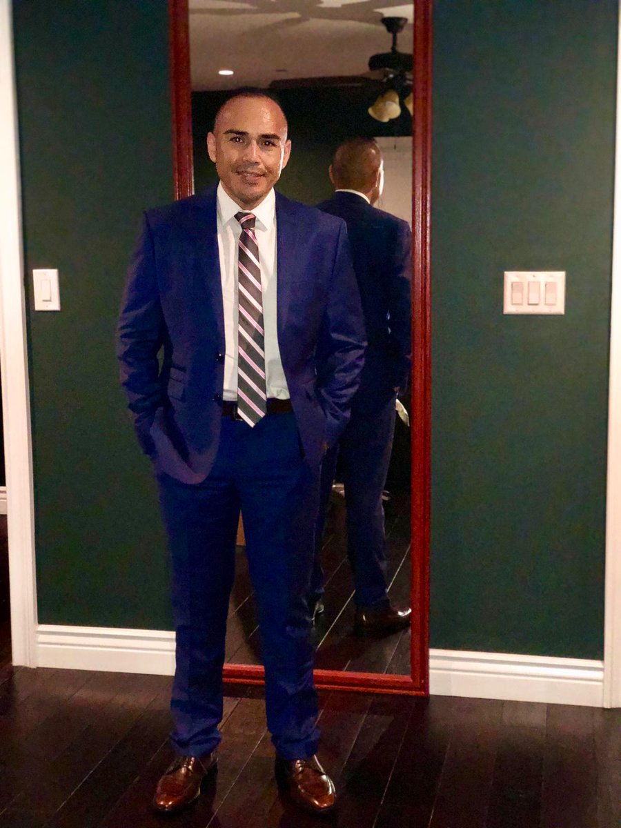 vistaestrada's tweet image. Check out Express.com for great styles that will help you ace your next job interview. #ExpressYourRules #4ExpressPoints