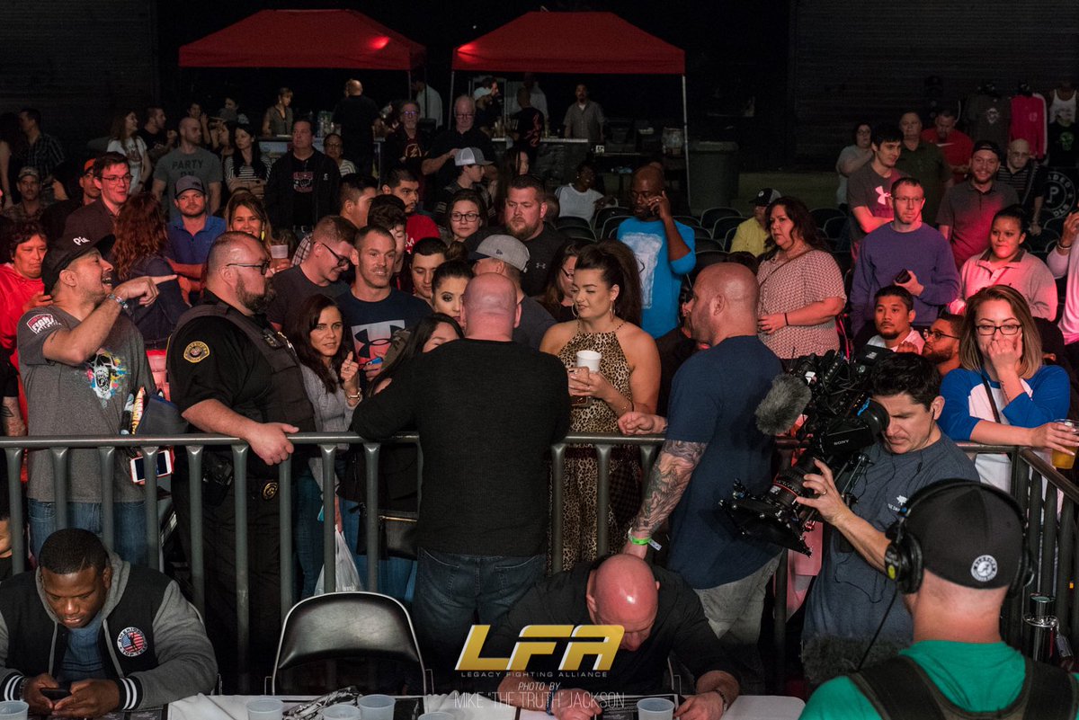 LFAfighting's tweet photo. We love having #UFC President @DanaWhite at @LFAfighting events.
He picked a great show to come to at #LFA63 in #Belton, #Texas. Every fight delivered from start to finish!
#MMA
#LFANation
@BellCountyExpo https://t.co/5LnhPm44PQ