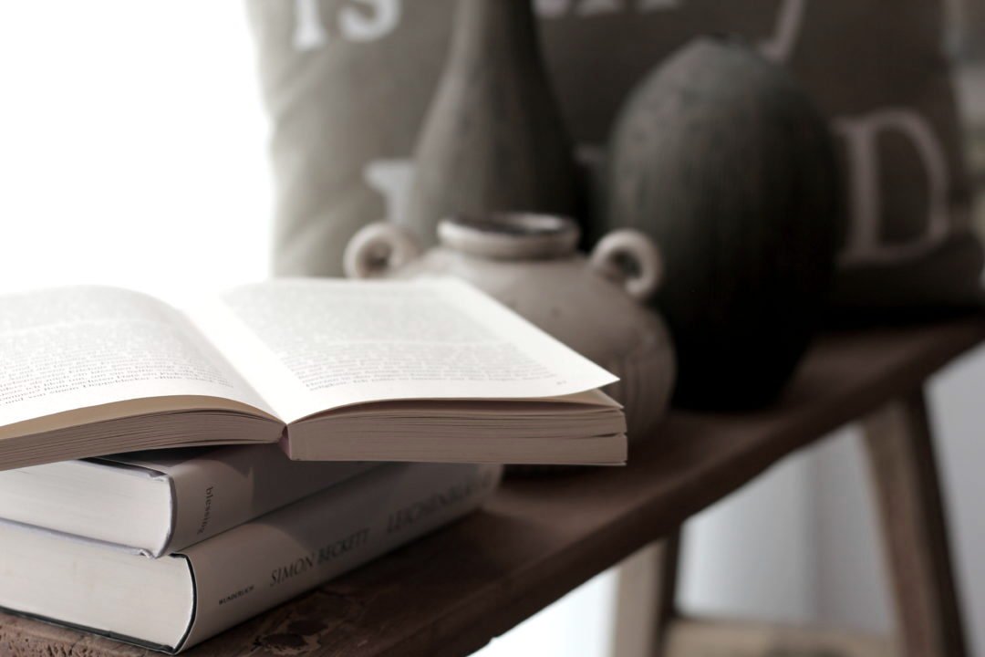 mirlimeAT's tweet photo. Mirli`s Lesecafé - Kirschroter Sommer #Bartsch #Buch #Bücher #Büchertipp #Buchreview #Buchtipp #Carina #Kirschroter #Lesecafe #lesen #Lesetipp #Liebe #Revies #Roman #sommer #Türkisgrüner #Vorstellung #Winter https://t.co/qiudyGWjJ1 https://t.co/RltqU3akY8