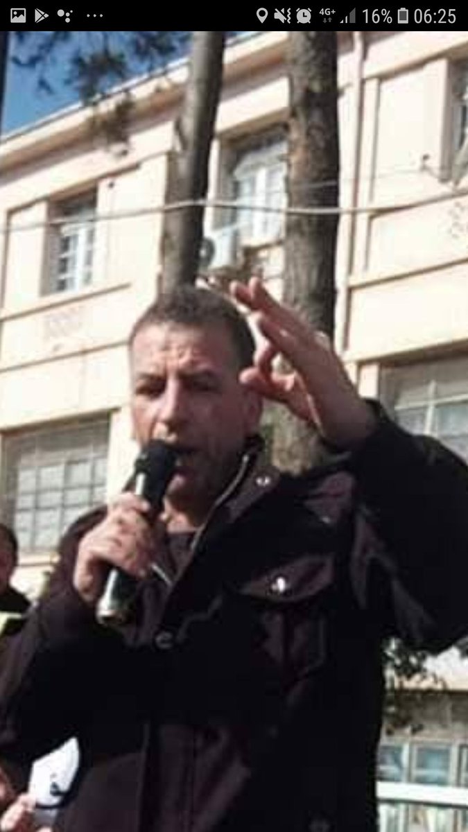 addadhakimnidha's tweet photo. #algerie. Vendredi #acte 8. #aujourhui nous entérons #ami et #camarade Achour Idir ET pour lui nous #marcherons pour son #combat d'une #vie, #liberté #justice #Sociale. #Democratie en #Algérie. https://t.co/9XaWQw08CF