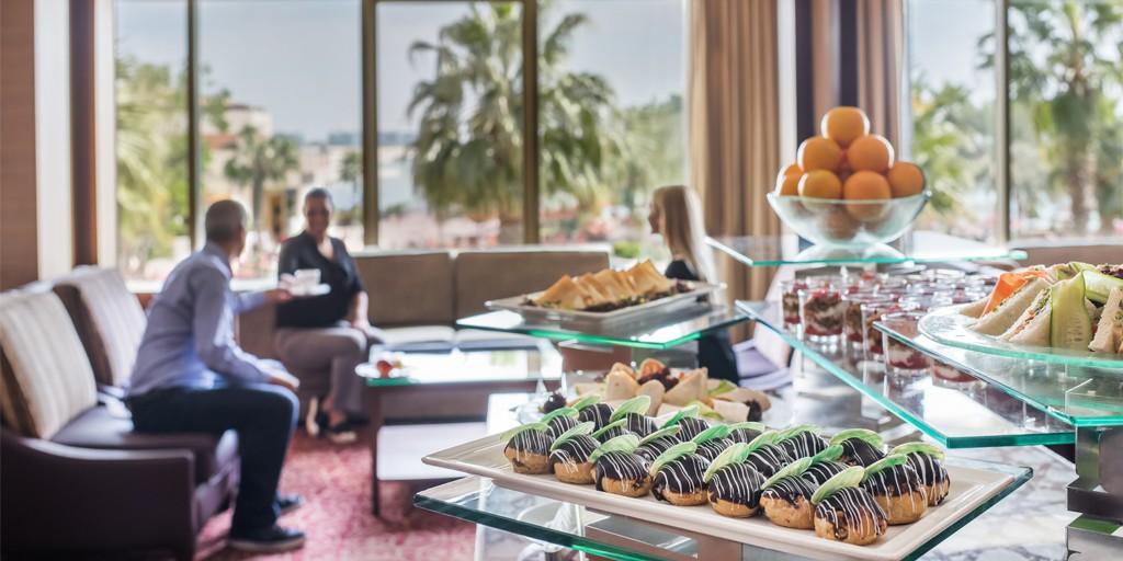 KhalidiyaRotana's tweet photo. Time to brainstorm with your team? We have a wide selection of meeting rooms.
Check them out here👉 https://t.co/PGCxbcVXKl
#BookRotana #RotanaHotels #RotanaMeetings #RotanaEvents #LetsRotana #brainstormKPR #RayhaanbyRotana #TreasuredTime https://t.co/Ax0QUZLtH2