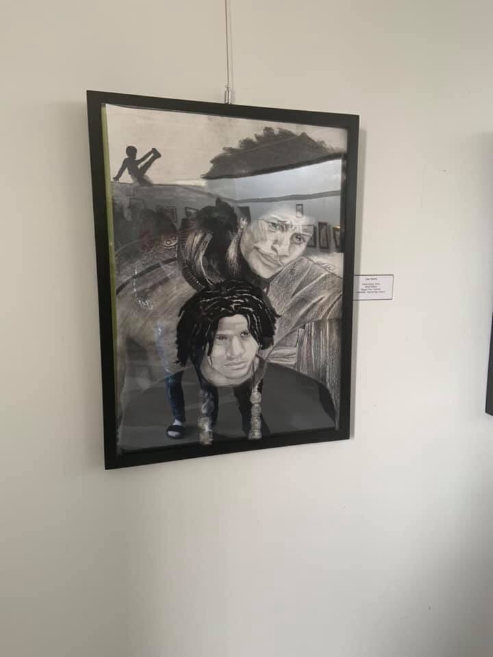 taedabarbie1's tweet photo. @offlestwins this is a drawing that my cousin drew for you guys !! You guys are amazing and he really loves you ❤️ you too inspire him so much he’s a dancer as well and I just really hope you guys get to acknowledge this amazing drawing and see what an amazing dancer my cousin is https://t.co/xAlqYhng77