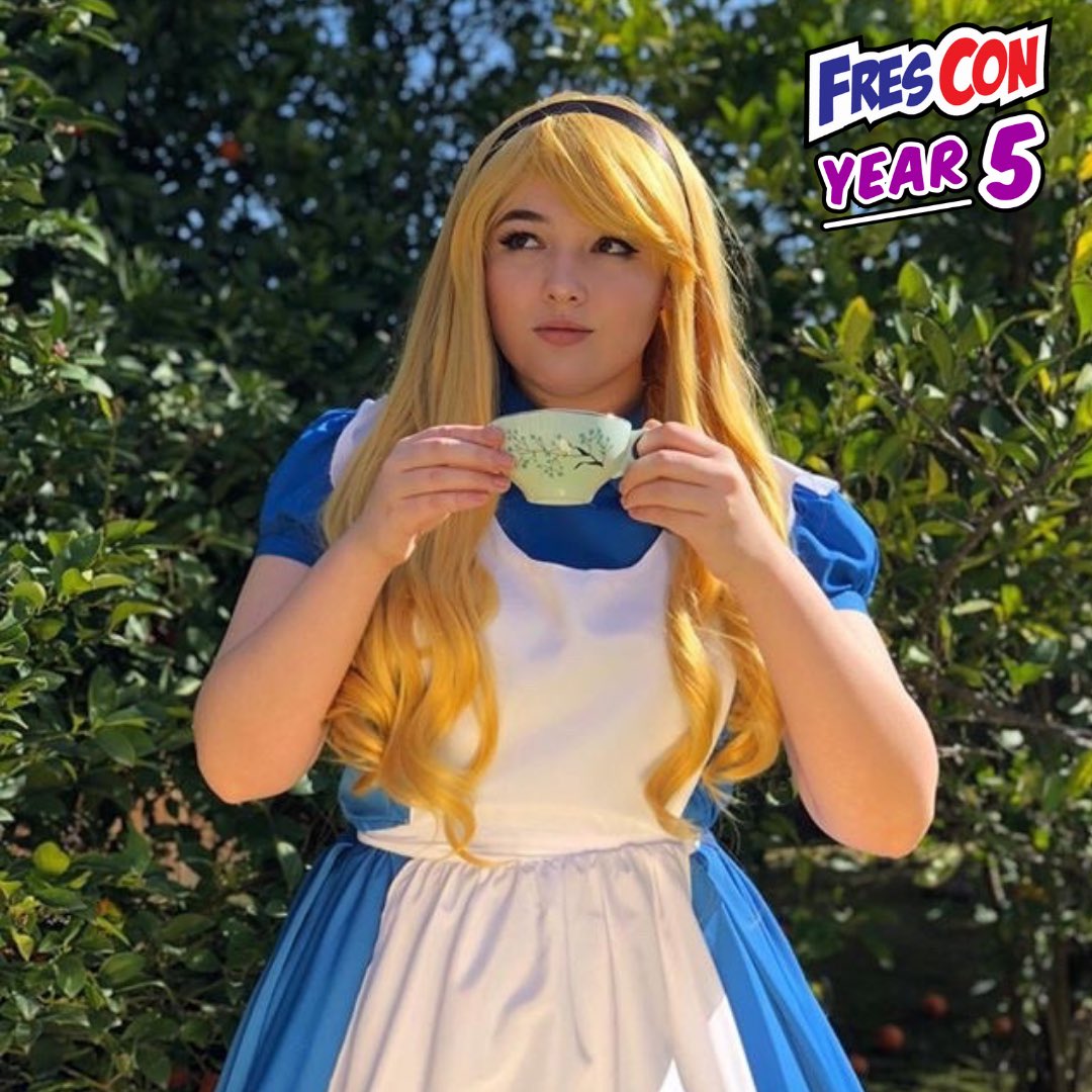 Fres_Con's tweet photo. Thinking of six impossible things before breakfast, amazing! You know what else is amazing, coming to #FresCon and seeing Lemonade Cosplay. You can see her on the USU balcony, please do watch out for white rabbits though. https://t.co/1YGgGooJwT