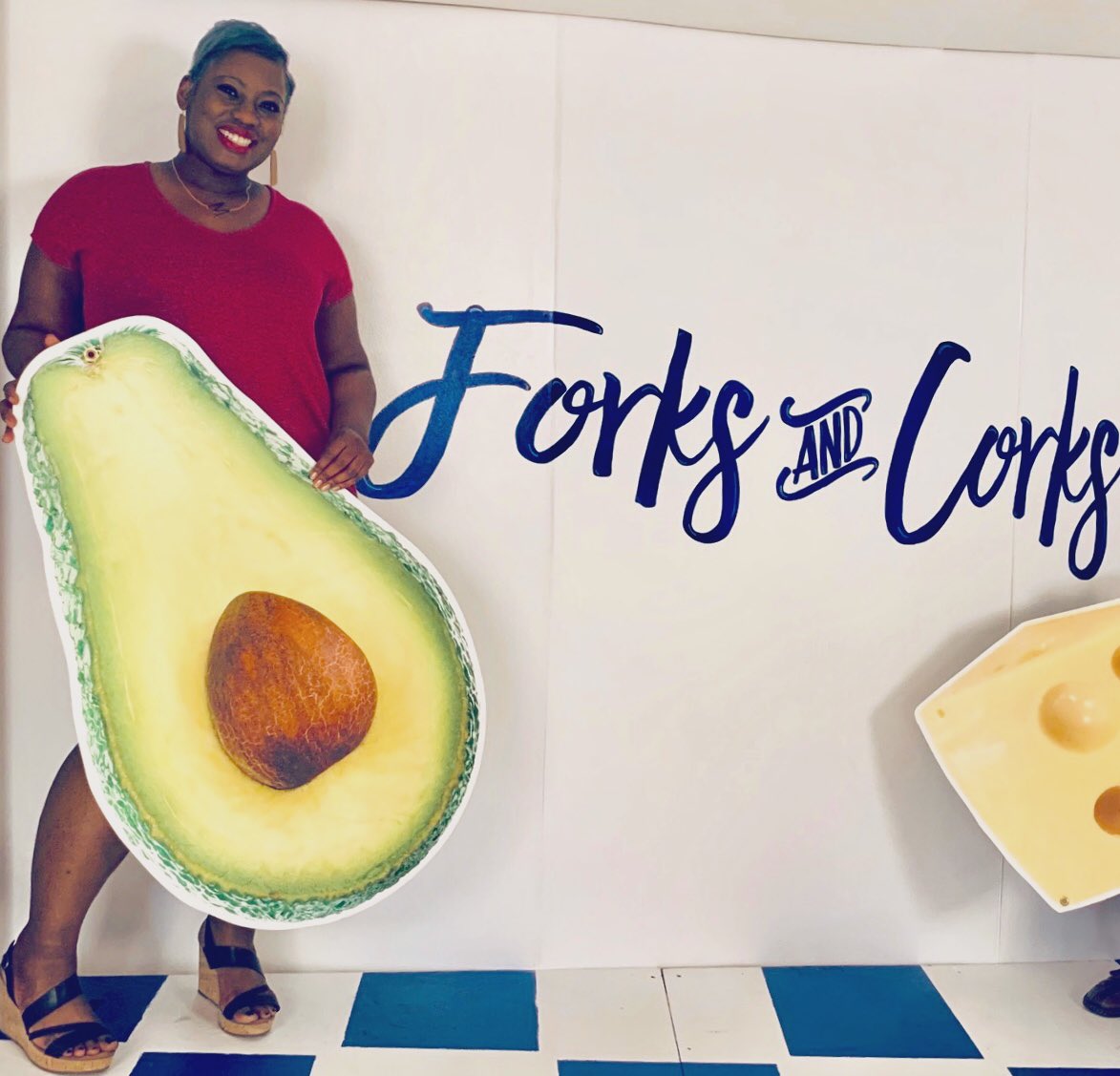 AllThingsMikita's tweet photo. #ForksCorksKC is by far my favorite fundraising event. 

All proceeds benefit @HarvestersORG and fund the programs that feed the food insecure in our area. 

#EatDrinkAndFeedPlenty 
#HungryForMore #HarvestersKC #GiveBack #BloggerLife https://t.co/9EwgfeRs3A