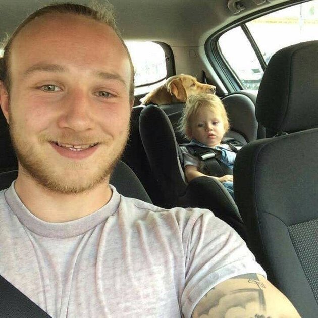 andysmanclubuk's tweet photo. ANDY ❤️

3 years ago to the day you left us.

You are still missed every single day.

An amazing young man with the world ahead of you. 

We will keep fighting the fight and helping men in your name 👌🏽

RIP ANDY ❤️ https://t.co/LeJDGuoouE