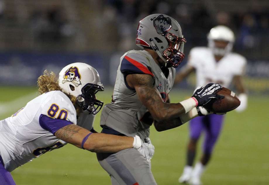 SeattleEndzone's tweet photo. Jamar Summers - CB 6’0 190lbs 23yrs
@jsum is a versatile, athletic, high-IQ &amp; elite corner in the #AAF

@aafiron ‘19:
13tk/10pd/3int/1tkl/1ff

@steelers ‘18 camp: final cut
@UConnFootball ‘14-‘17: 182tk/21pd/12int/2td

For the moment- he’s a FA. @Seahawks or another #NFL team? https://t.co/Bw0Jkk2e77