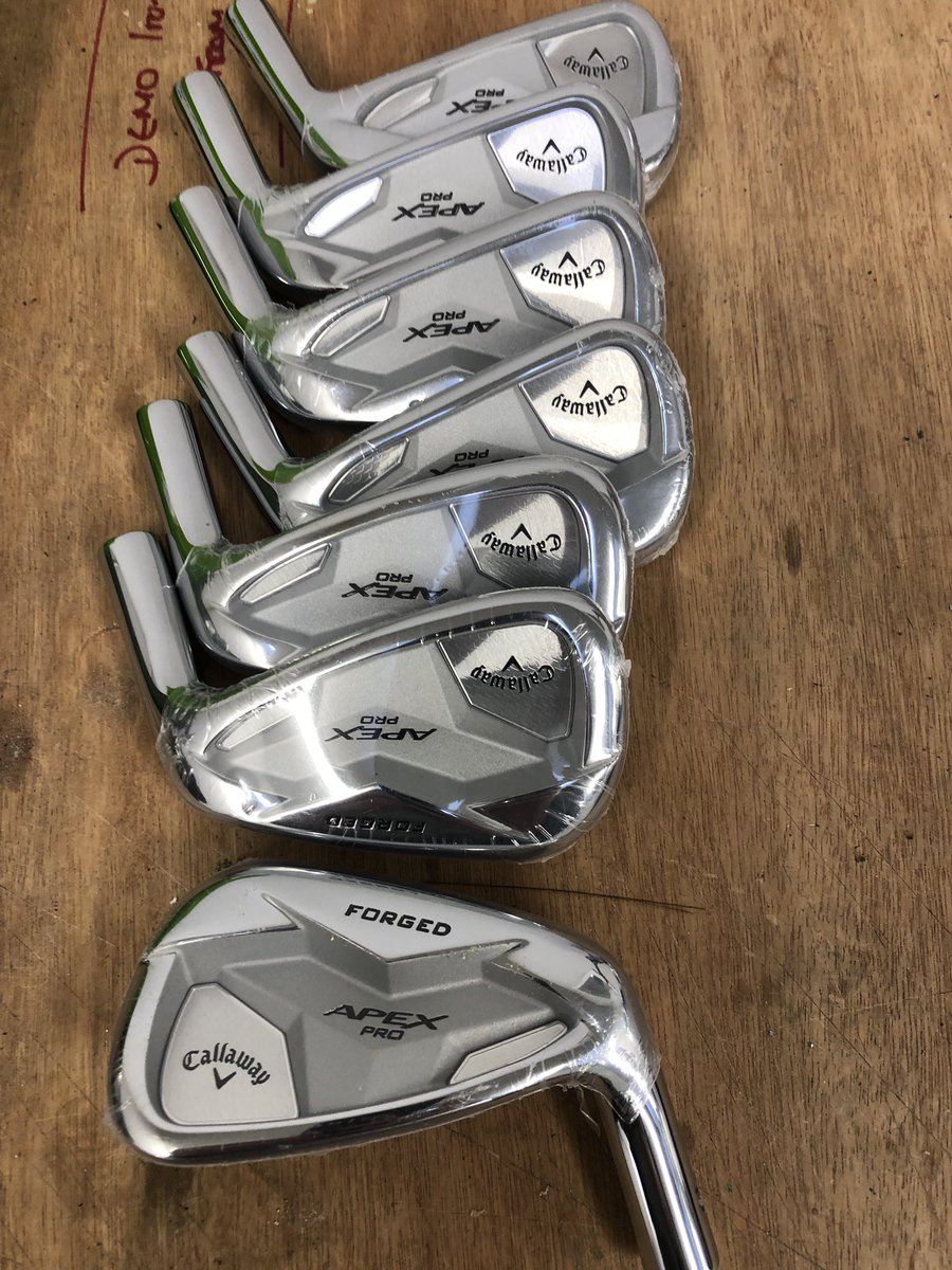 sggt_uk's tweet image. More early morning building @CallawayGolfEU @KBSGolfShafts @LamkinGripsEuro @sggt_uk