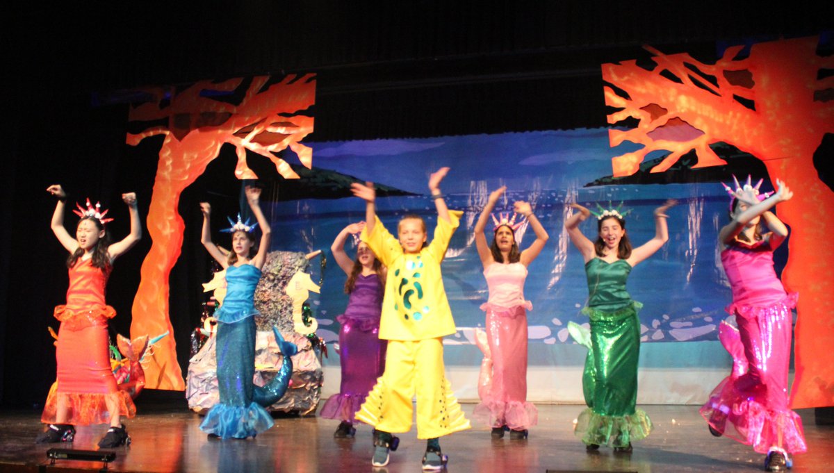 tita_haeussler's tweet photo. Friday: The Grand Opening of The Little Mermaid. Do not miss it. Today the dress rehearsal was incredible! The crew, the cast and the effects are really amazing, you will not believe what happens on stage. Friday 7pm and Saturday 3pm. All seats are numbered. @colegiomayagt https://t.co/8dNuoVfYxv