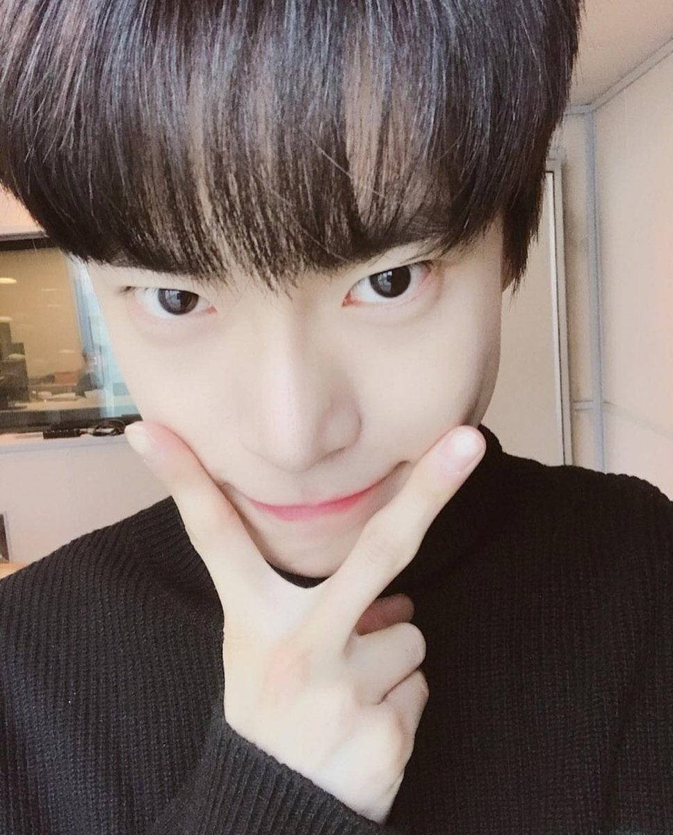 โดยองรู้มั้ยว่าแม่รักหนู tweet media