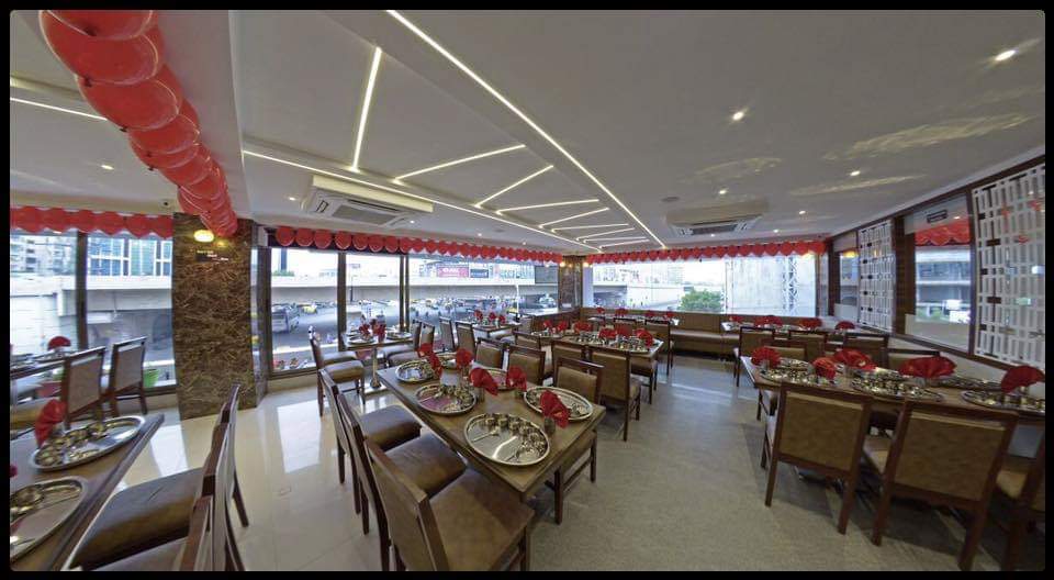 Yamupatel's tweet photo. #ceiling_work #profile_light 
https://t.co/Ky4N2Q82Ct
+91 9898779779
+91 8690669184 https://t.co/bc0LeVpweY