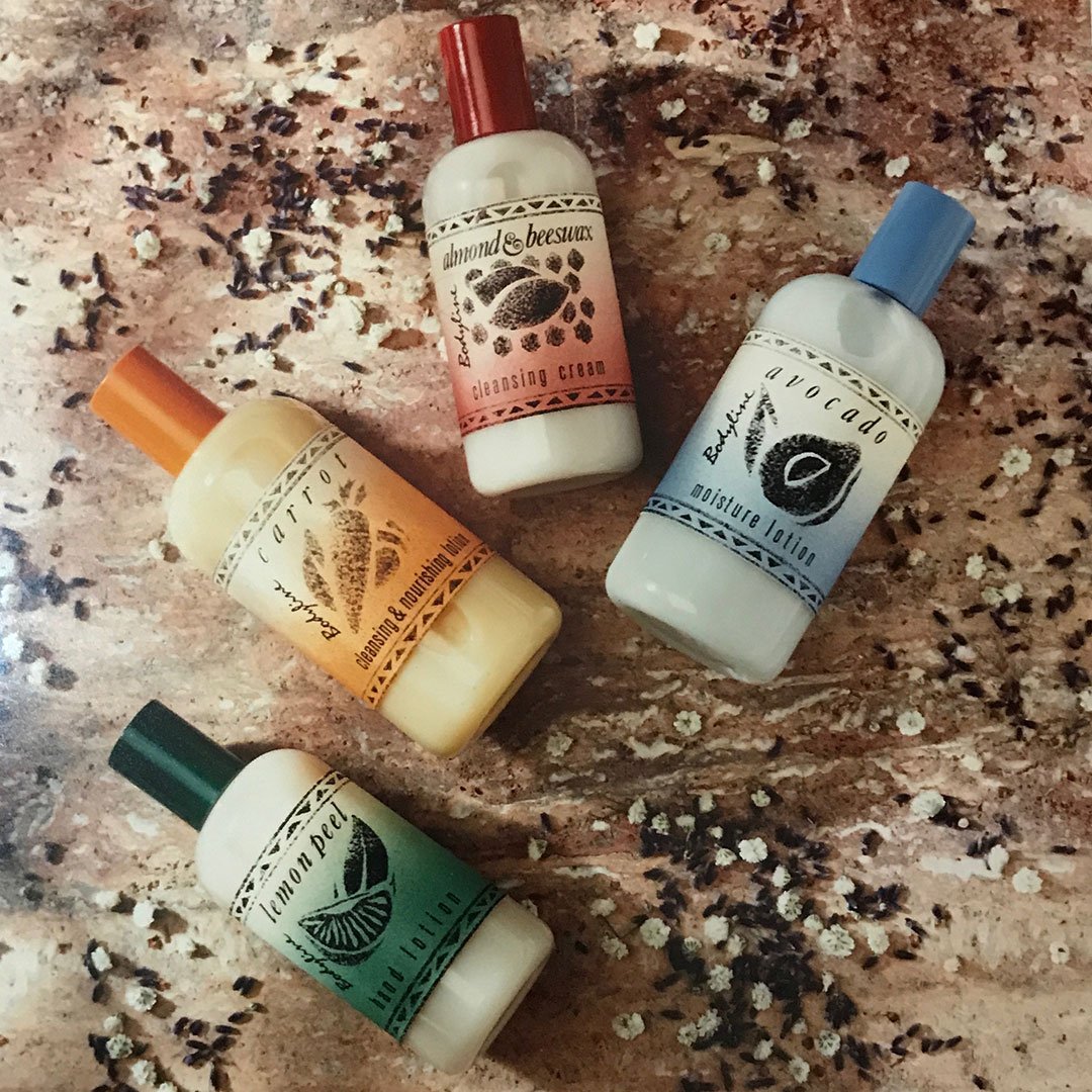 greenwichdesign's tweet image. Lemon peel. Carrot. Almond &amp;amp; beeswax. Avocado. Our #LabelDesigns showcase the incredible ingredients used in Bodyline's beauty products. #53YearsOfDesign #Packaging #Retail #Design