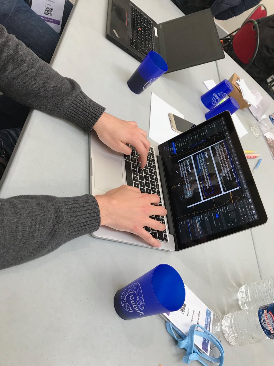 Petit à petit le « Lorum Ipsum » disparaît des présentations 
Hackathon, jour 2 ! 
⁦<a href="/reseauSPN/">Réseau SPN</a>⁩ ⁦<a href="/ProDigitHealth/">Pro Digital Health</a>⁩