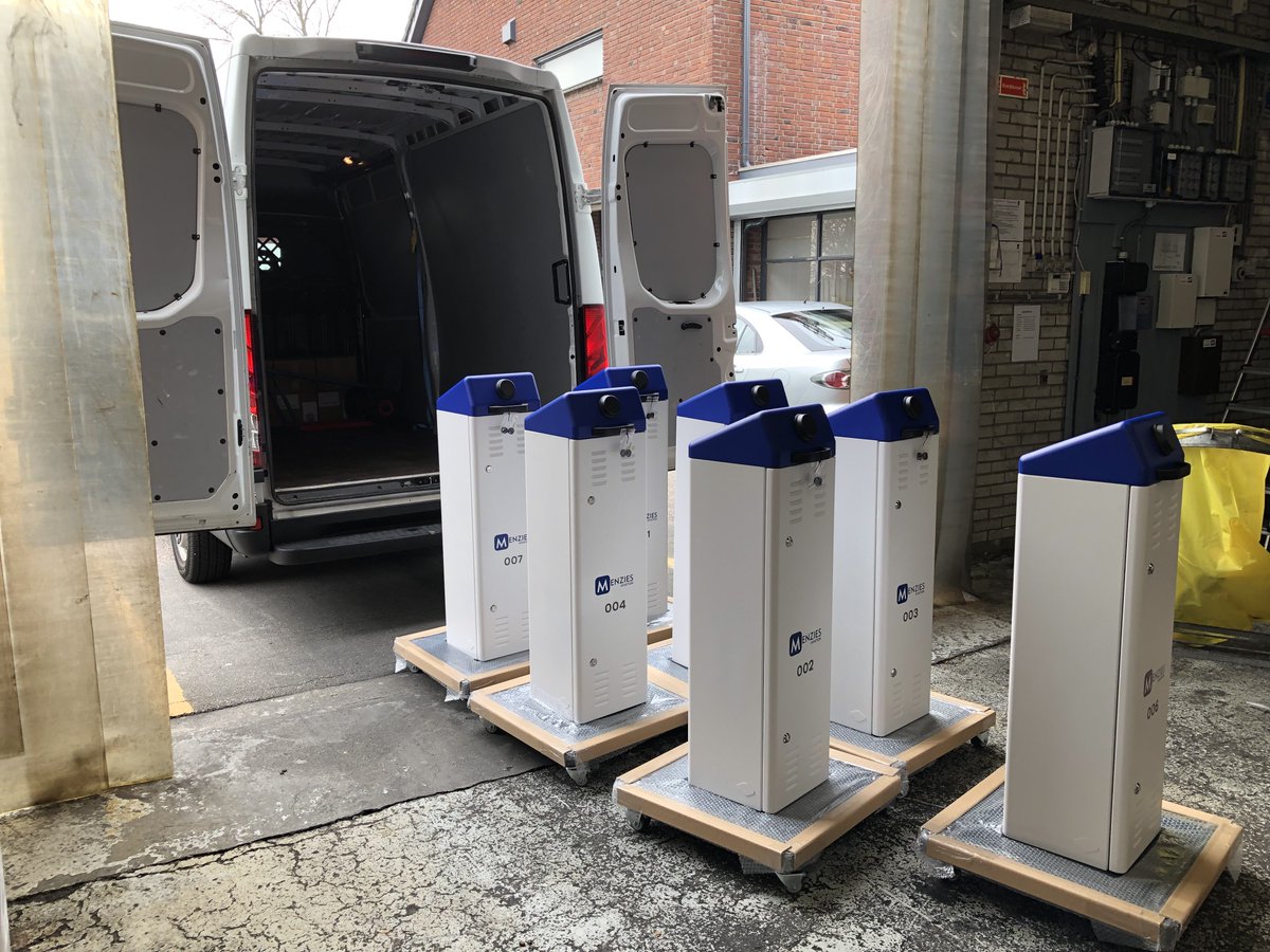 Everybody wants to have an aisle seat! Special bagchain gate delivery for Menzies Aviation at Amsterdam Airport Schiphol.