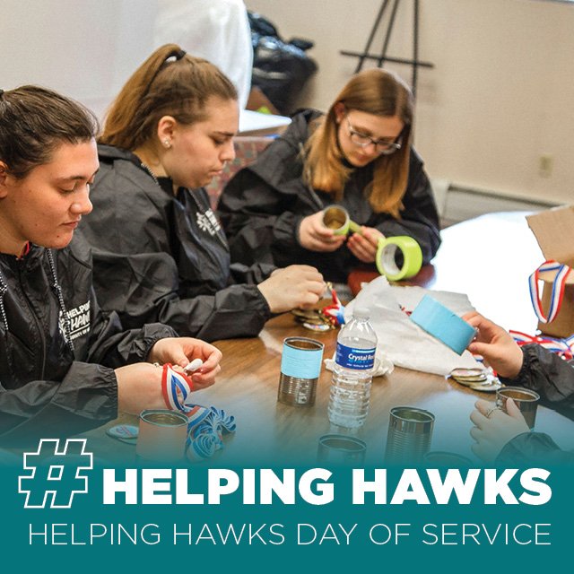 UofHartford's tweet photo. Today is the 9th annual Helping Hawks Day of Service! #UHart students, faculty, alumni, and staff will help local communities! #HelpingHawks #UHartPride https://t.co/nPHBgRsxuH