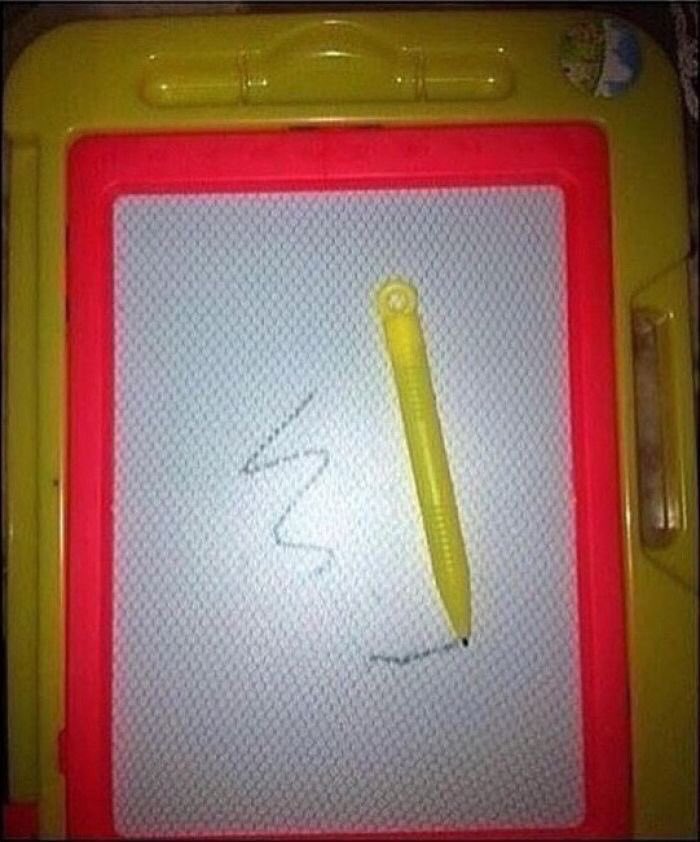 Droghiere's tweet photo. Ecco il mio iPad quando ero piccolo https://t.co/ARANCoVRg2