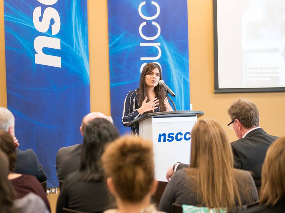 FoundationNSCC's tweet photo. So many smiling faces at the @NSCCCumberland Make Way celebration. And hearing from student bursary recipient Disha Jaggi about the impact of donors' generosity was definitely a highlight! #NSCCMakeWay https://t.co/P97PfqXVqO
