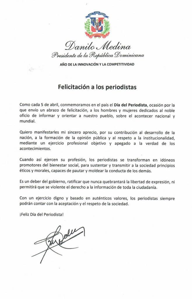 GobiernoDanilo's tweet photo. Mensaje del presidente @DaniloMedina con motivo del #DíaNacionalDelPeriodista:  “envío un abrazo de felicitación, a los hombres y mujeres dedicados al noble oficio de informar y orientar a nuestro pueblo sobre el acontecer nacional y mundial”. https://t.co/grAorIRXY3