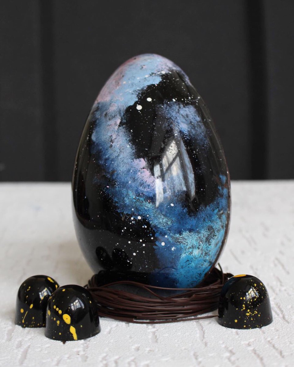 zbchocolates's tweet photo. Hand Painted Galaxy Easter Egg. #chocolatier https://t.co/lL4nAZoszp