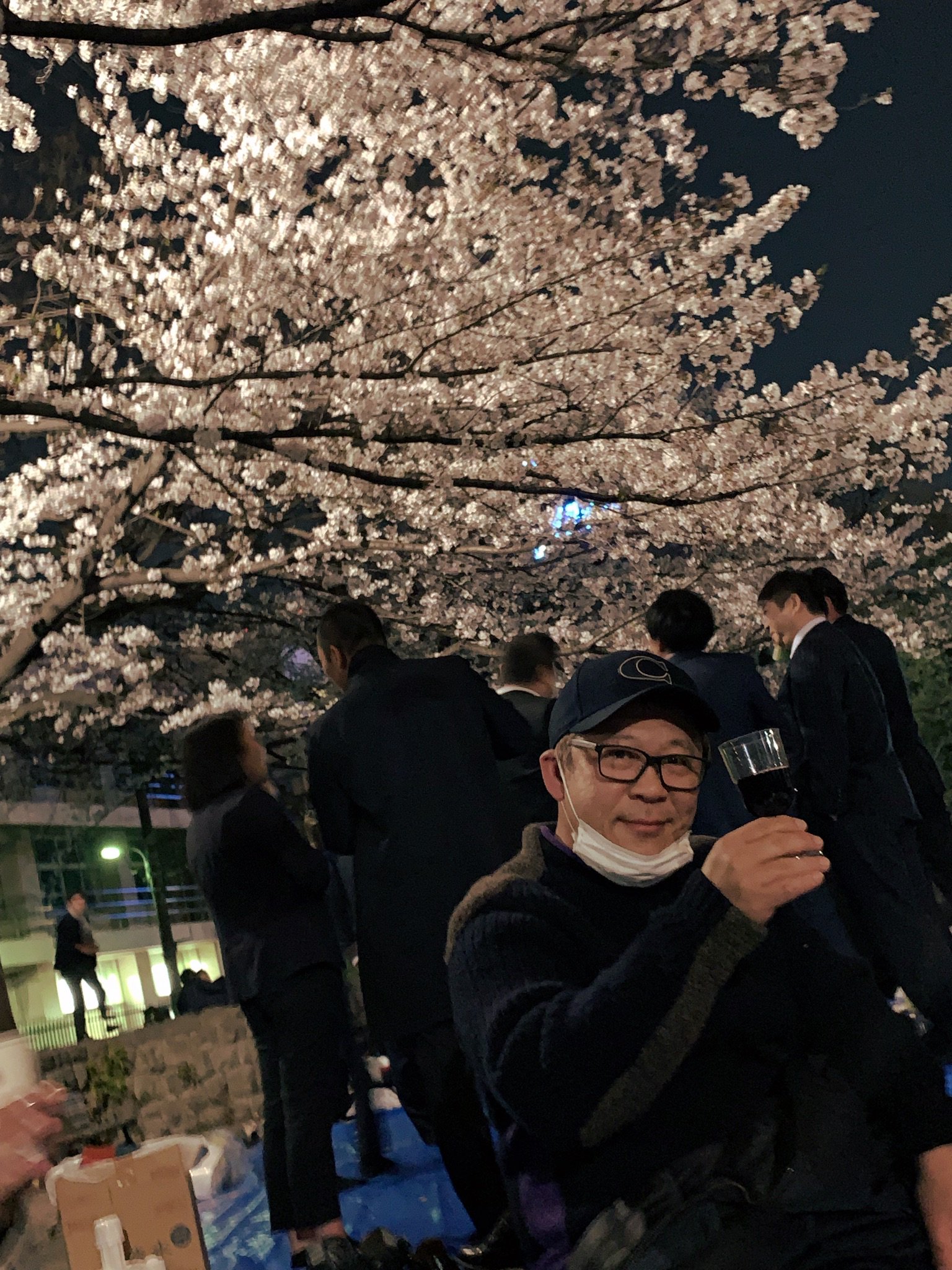 Film Design Works フィルムデザインワークス 新入社員が3人入りまして 歓迎会をやっております