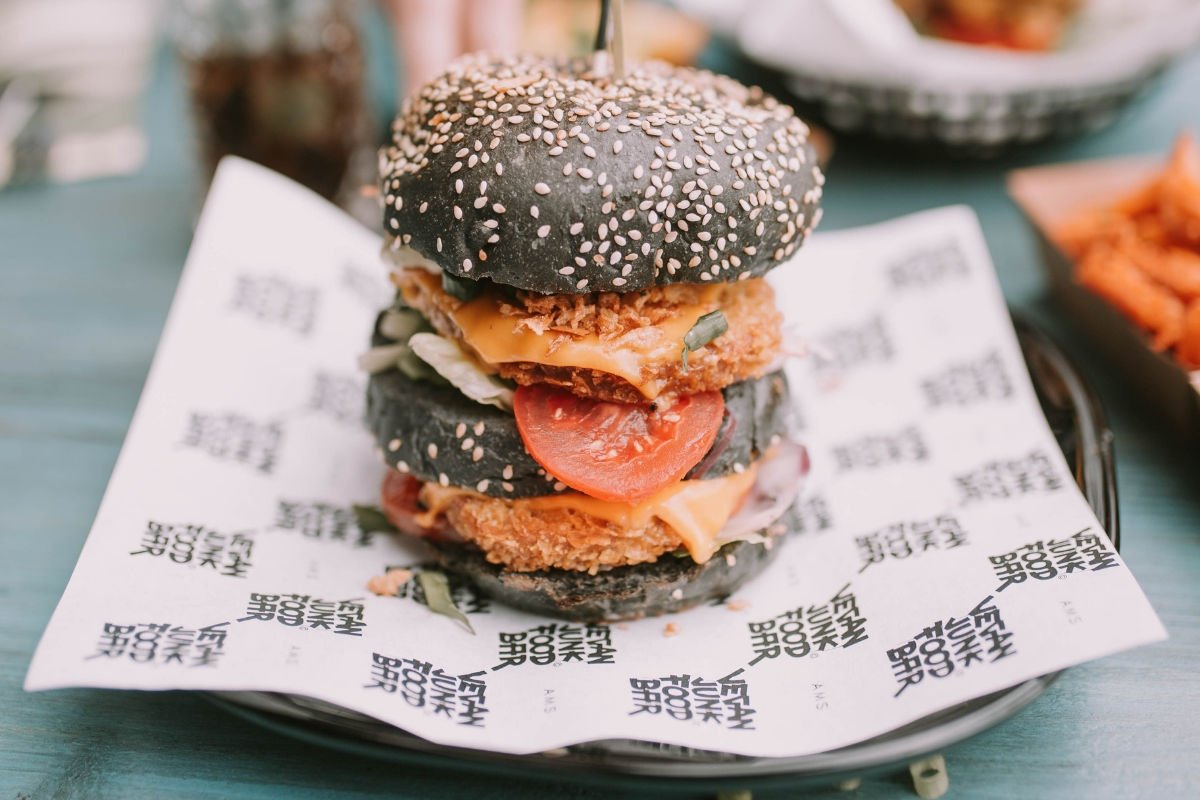Bespoke_World's tweet photo. The UK has overtaken Germany as the world leader in new vegan food products. I explore what this means for customisation and the UK food market. https://t.co/Z0QYhPkdoA https://t.co/L6sqeL6BmF