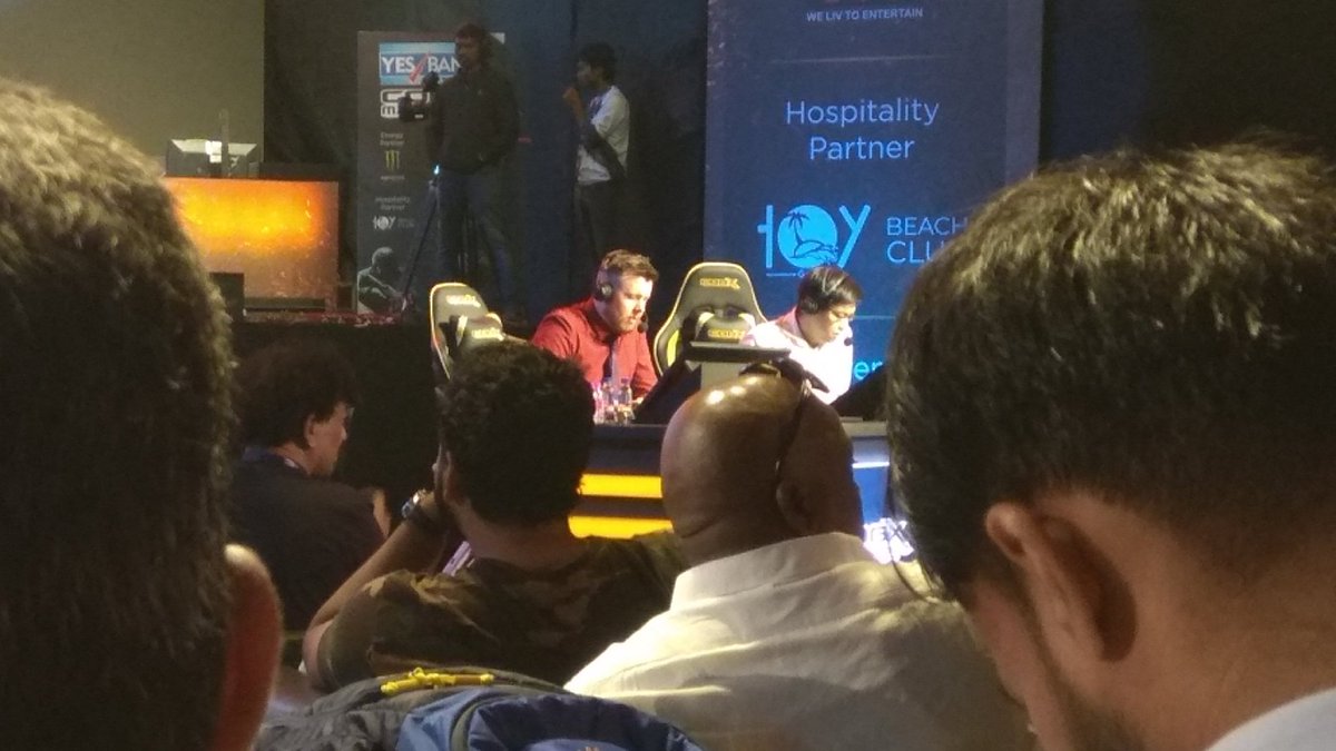 spieltimes's tweet photo. @DotACapitalist and @Blitz_DotA at #CobXMasters https://t.co/hpO6bmzSkn