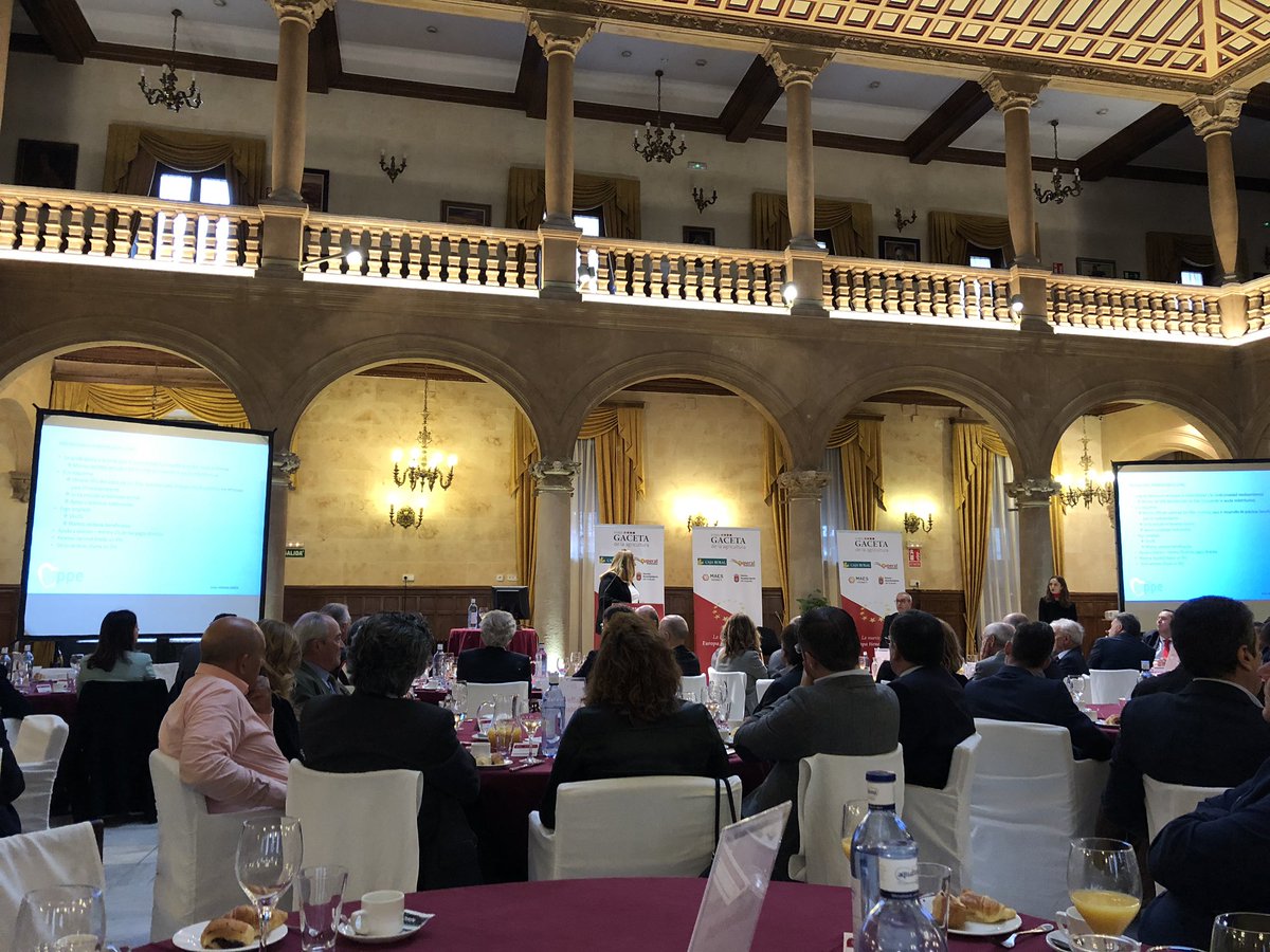 Bioenergyberica's tweet photo. La Nueva PAC. BIOENERGY siempre apoyando el mundo Rural y acercándose a los empresarios agrarios,ganaderos y agricultores.  #forogacetadelaagricultura #gacetadesalamanca @LaGacetaSA @MaesHoney_Miel @CajaRuralReg #cuperal https://t.co/evSrngMZNo