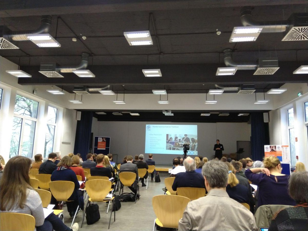 JuStHumboldt's tweet photo. Tag 2 in #Nürnberg im Kontext von #P3DiG. 

Heute Auftakttagung des Projekts mit einleitenden Impulsen der Projektleiter Rudolf Kammerl und @thomas_irion.

https://t.co/ncgv93ZlbO https://t.co/2fzTcKRyGP