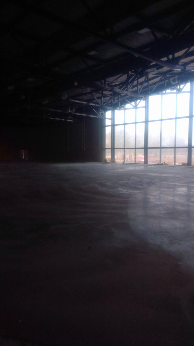 Mat_G81's tweet photo. 🏅🏅🏅Another ice rink successfully done for @Monofloor_RCR and  #PLACEO 🏅🏅🏅
Welcome in @RCRIF 's flat world 🇫🇷🇪🇸🇬🇧🇵🇹 https://t.co/I3DaFVo9FG
