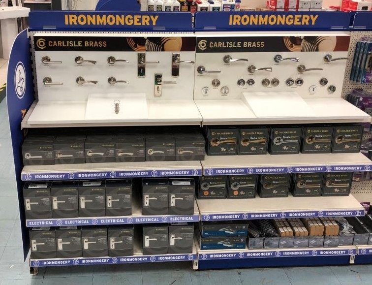 jamesgcb78's tweet photo. Another great installation of our new Serozzetta and door pack ranges #teammerchant #qualityironmongery #branding #Carlislebrass https://t.co/a9UN9UyLEH