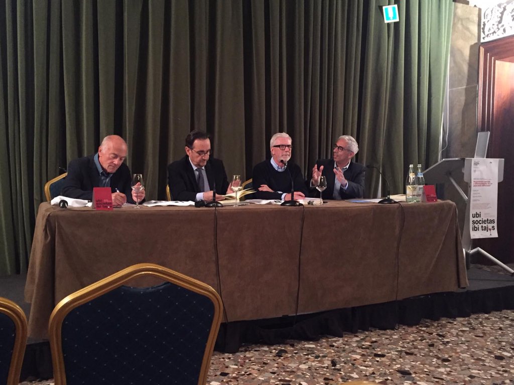 Ieri pomeriggio presso il #PalazzoKechler per il   <a href="/TajusGiuriuniud/">Tajus Giuriuniud</a> ! 
🍷 👨🏻‍⚖️