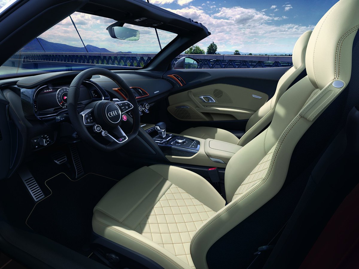 AudiOfficial's tweet image. A perfect V10.

#AudiR8 #APleasureToFollow @AudiSport