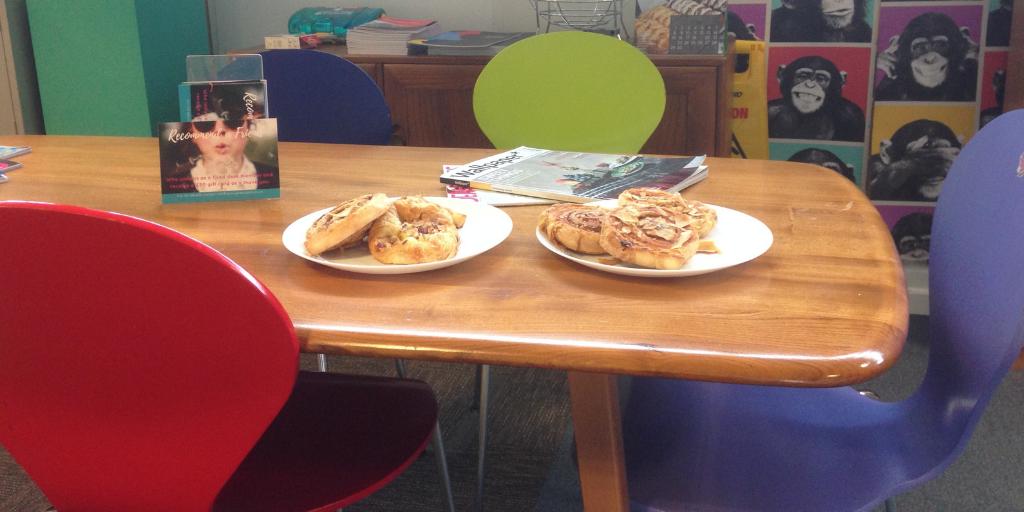 GROWGreenPark's tweet photo. It's #friyay!
GROW, there are pastries in kitchen to kick start your #FridayFeeling!
Thanks Nicky!
#coworking #hotdesk #fixeddesk #OfficeSpace #startup #rdguk #woky #maidenhead @NG_Bookkeeping https://t.co/lajH27RLoQ